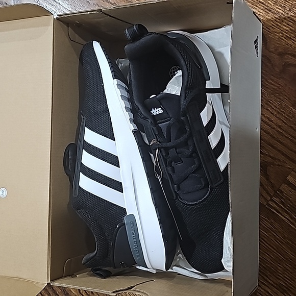 Adidas Racer sneakers - Picture 2 of 3